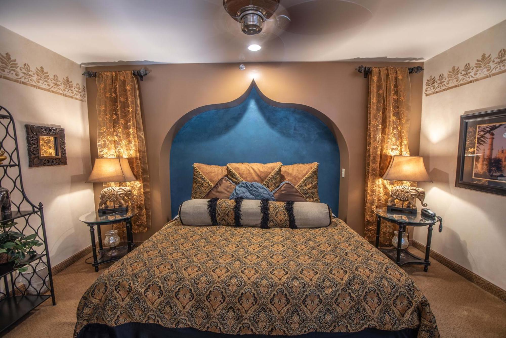 The Anniversary Inn - Logan Bagian luar foto