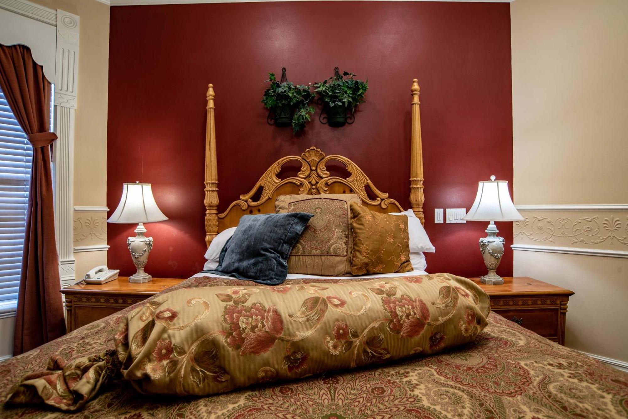 The Anniversary Inn - Logan Bagian luar foto